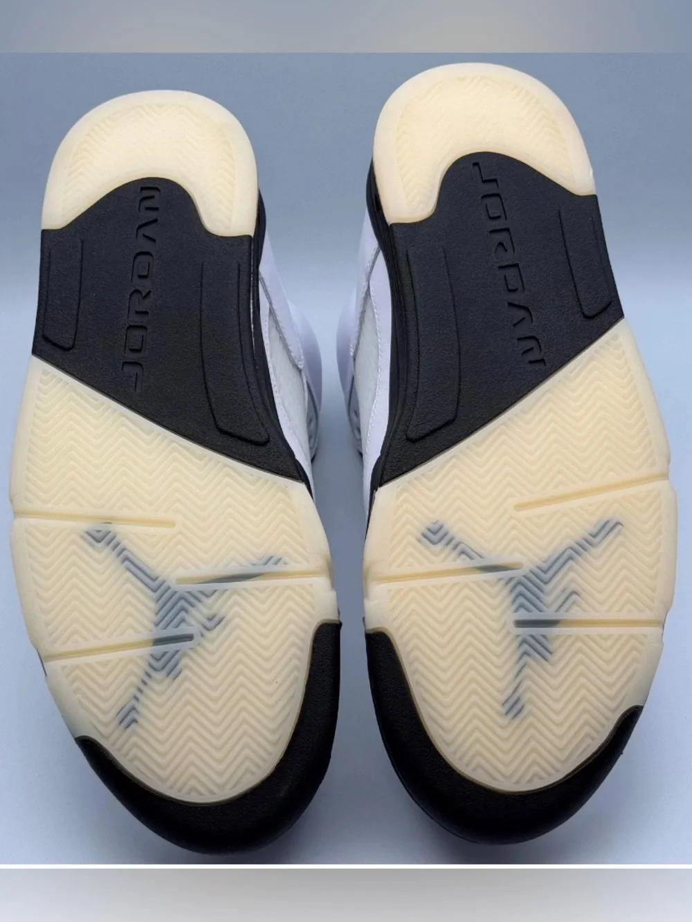 Nike Air Jordan 5 Retro 